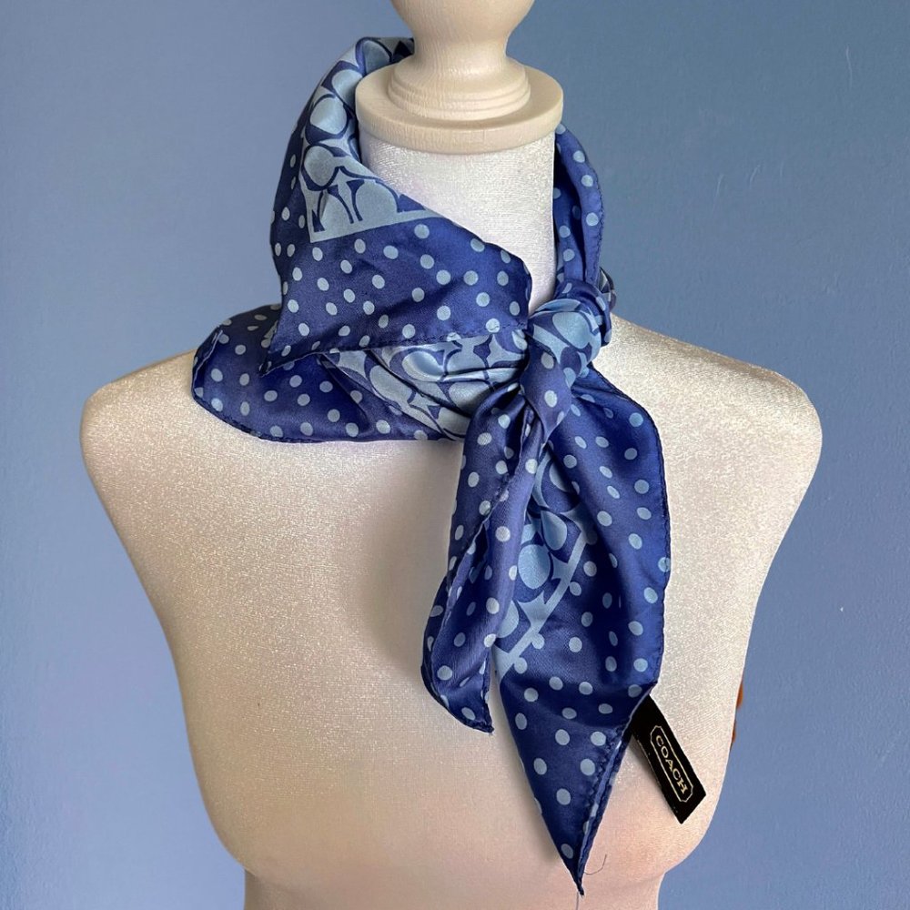 *VINTAGE* Y2K Coach Periwinkle Polka Dot I 100% Silk Scarf